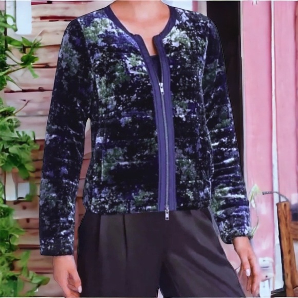 $378 Eileen Fisher Jacket Small 6 8 Quilted Silk Velvet Super SOFT Print Zip Up